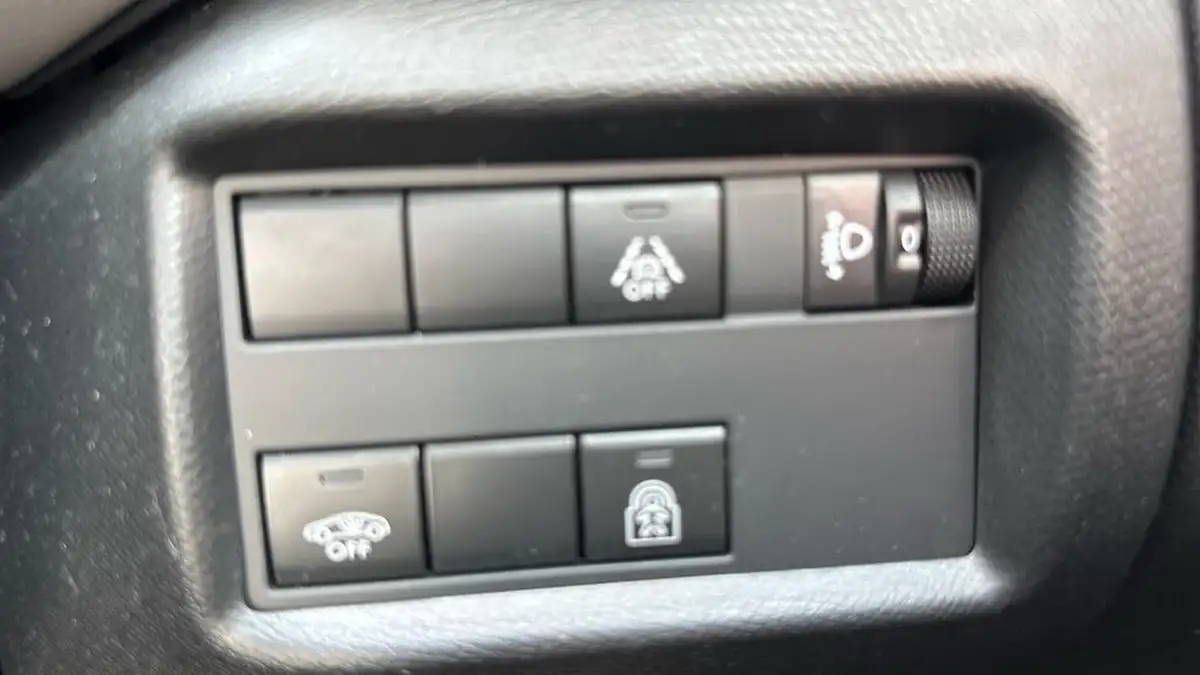 2021-citroen-c5-aircross-12-puretech-shine-big-33