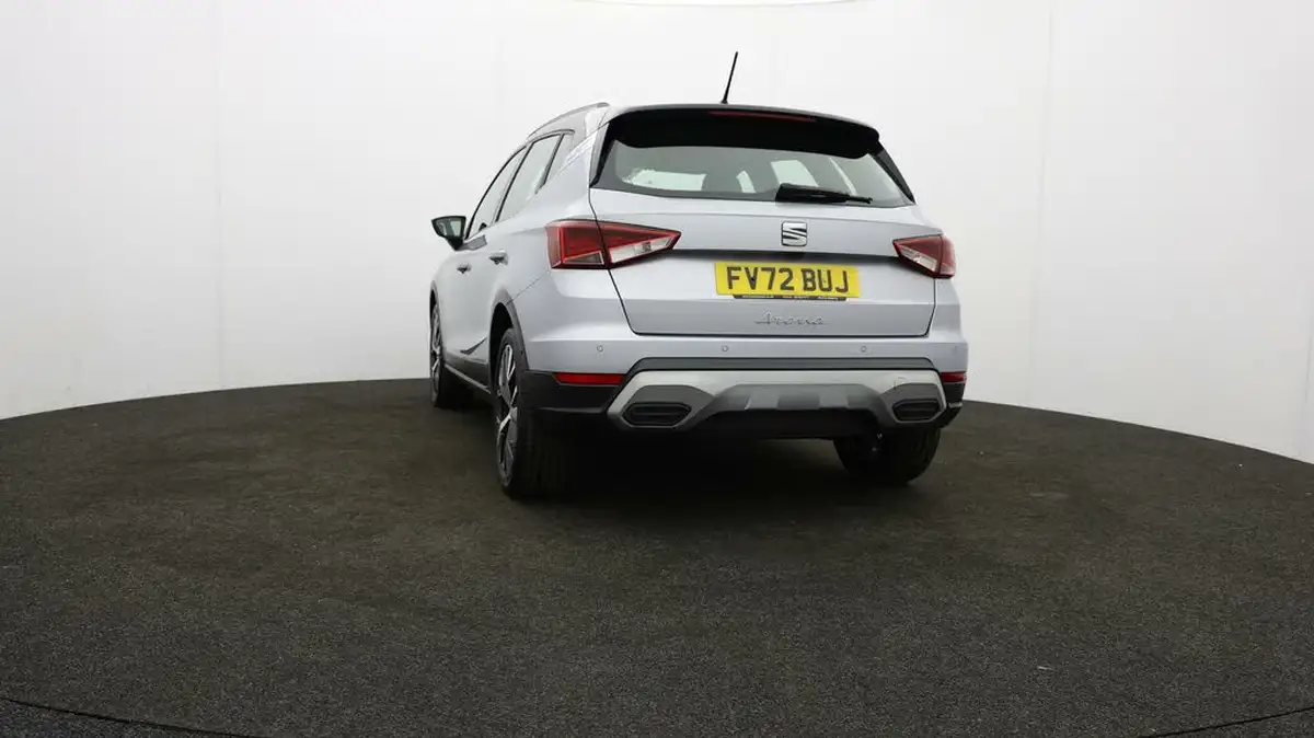 2023-seat-arona-10-tsi-xperience-lux-110ps-big-8