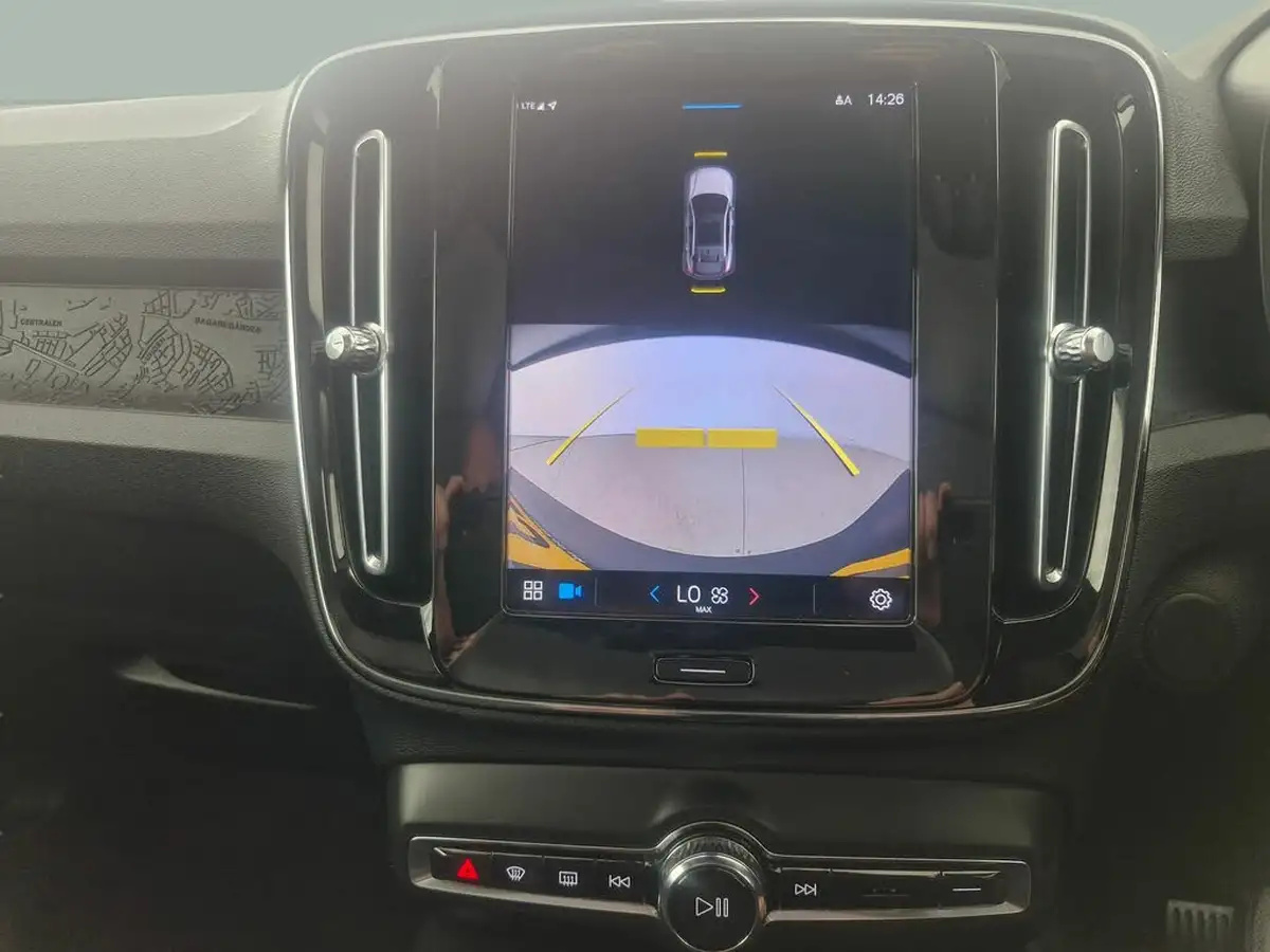 2023-volvo-c40-e-recharge-core-228bhp-big-30