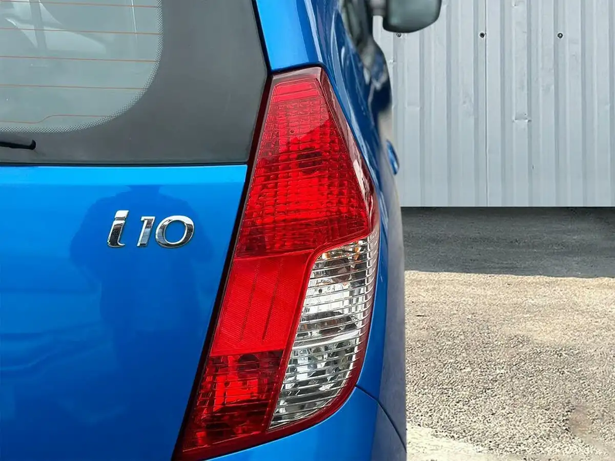 2010-hyundai-i10-12-style-big-26