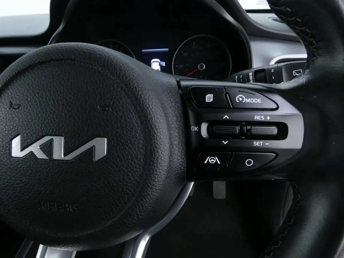2021-kia-stonic-10-t-gdi-2-99bhp-dct-big-15