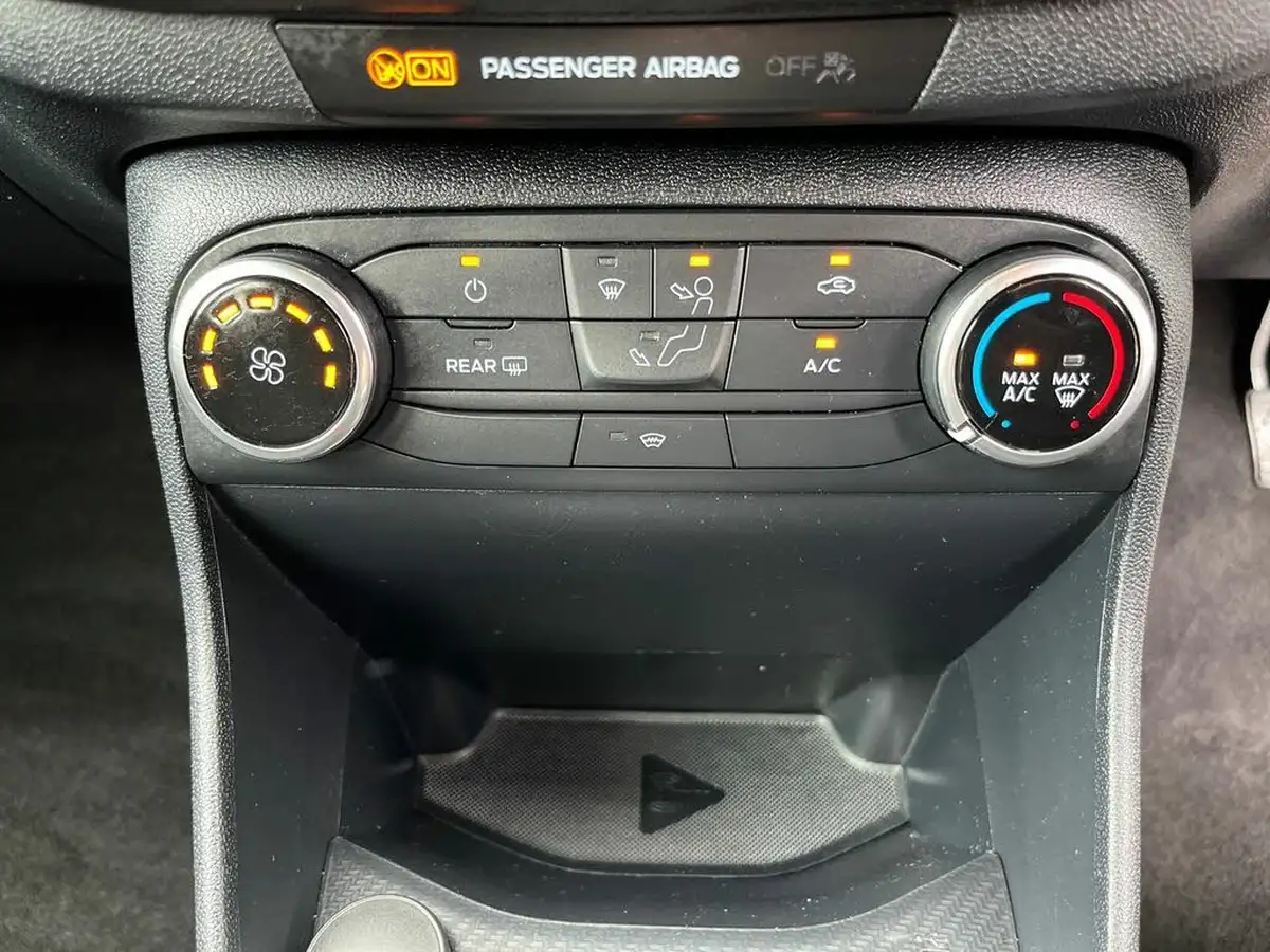 2020-ford-fiesta-10t-st-line-edition-95ps-5d-big-33