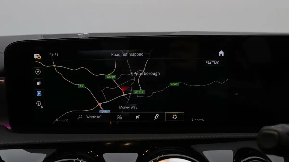 2022-mercedes-benz-a-class-13-a200-amg-line-executive-edition-hatchback-5d-7g-dct-big-11