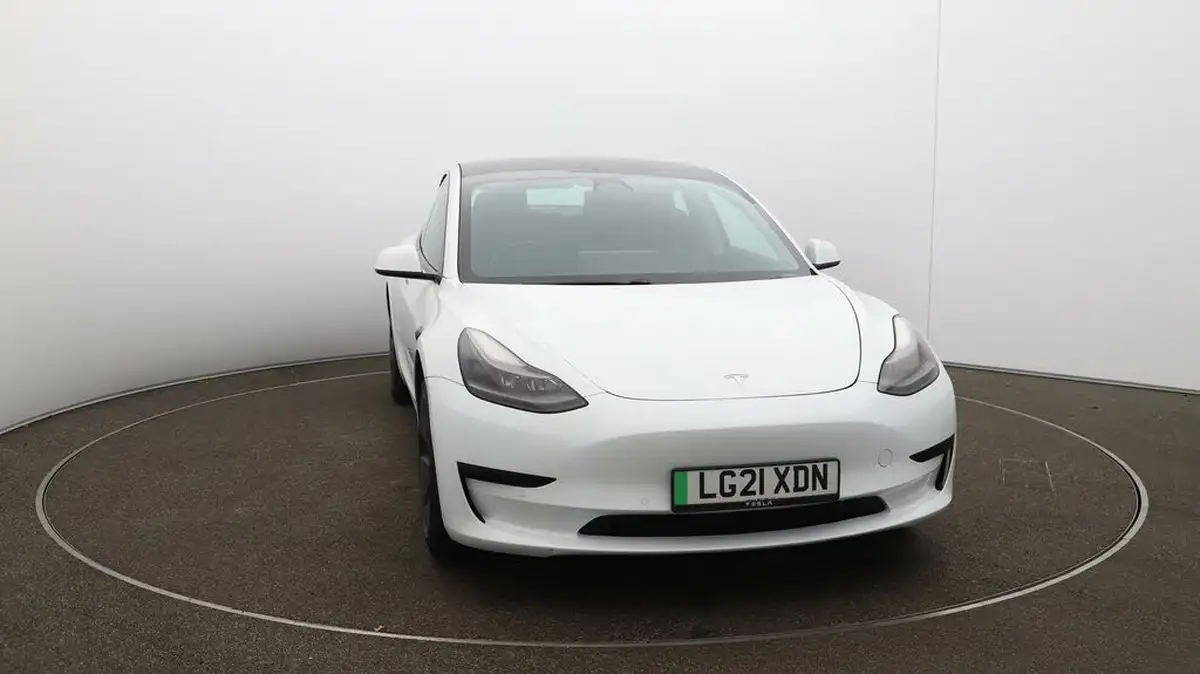 2021-tesla-model-3-e-long-range-4x4-big-39
