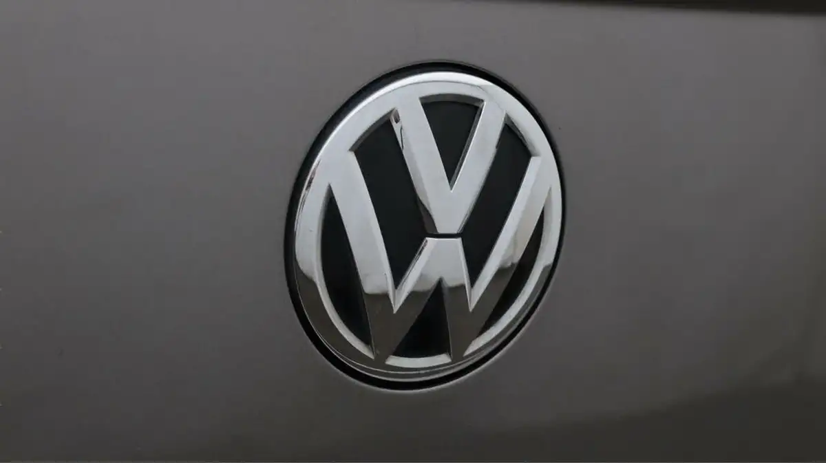 2019-volkswagen-polo-20-tsi-gti-big-20