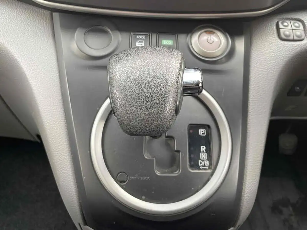 2021-nissan-env200-e-visia-panel-van-auto-big-34