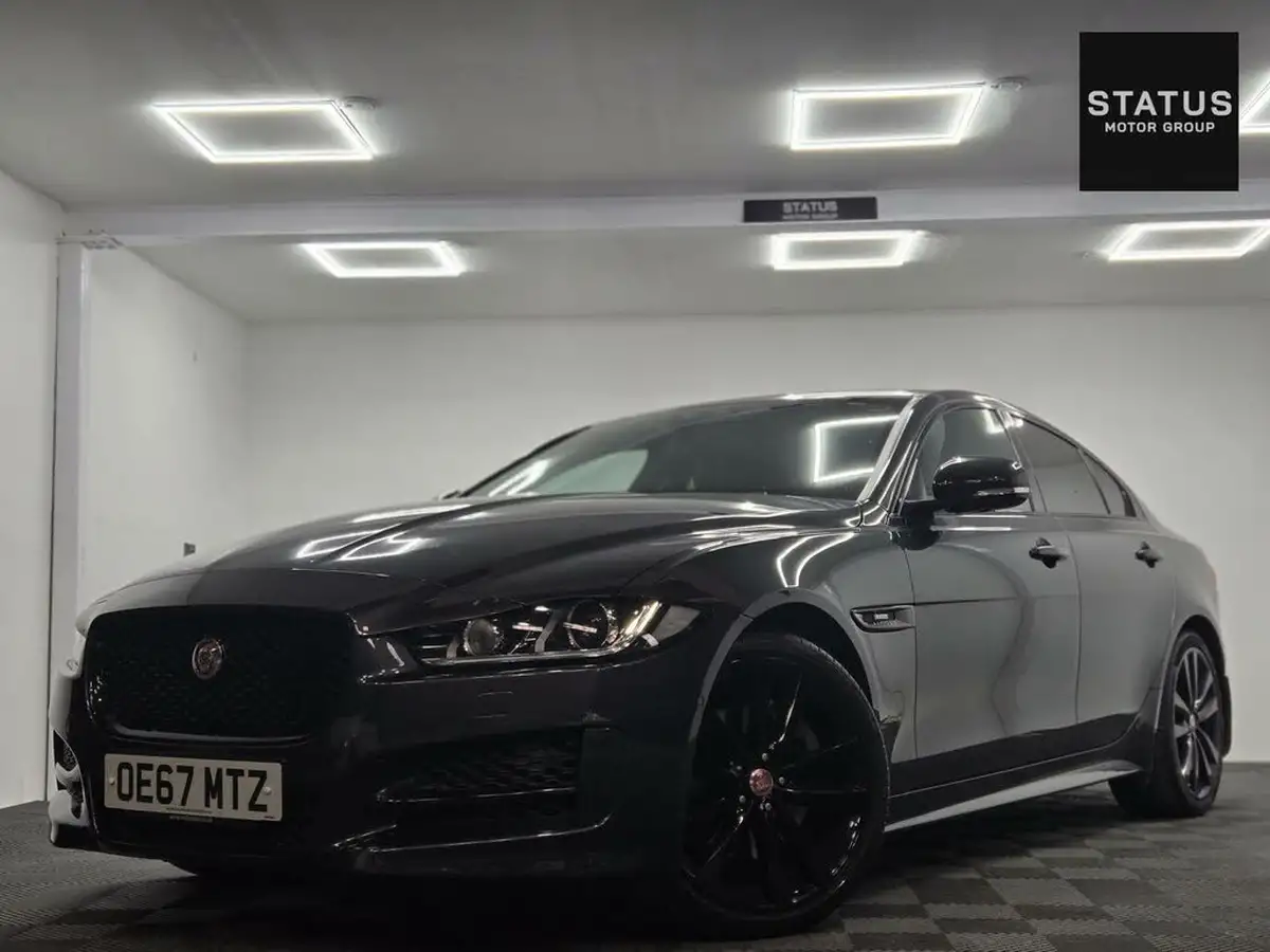 2017-jaguar-xe-20d-r-sport-240ps-awd-ss-1998cc-auto-big-4