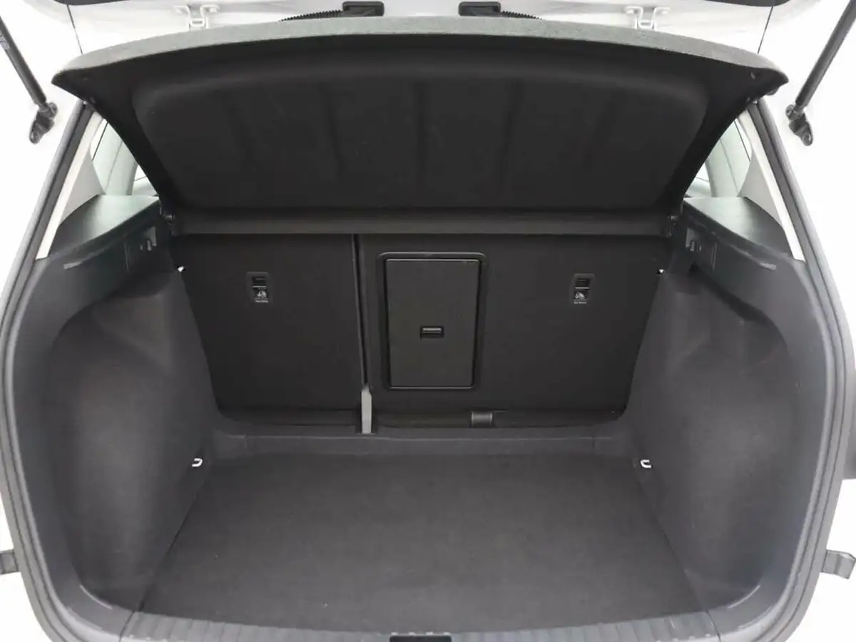 2022-seat-ateca-15-ecotsi-se-technology-dsg-big-28