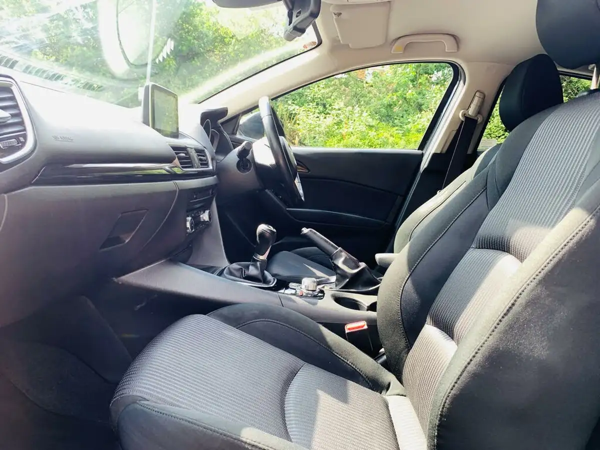 2015-mazda-mazda3-22td-se-l-nav-hatchback-5d-big-47
