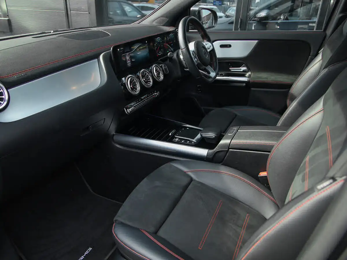 2021-mercedes-benz-eqa-e-eqa-250-amg-line-premium-big-4