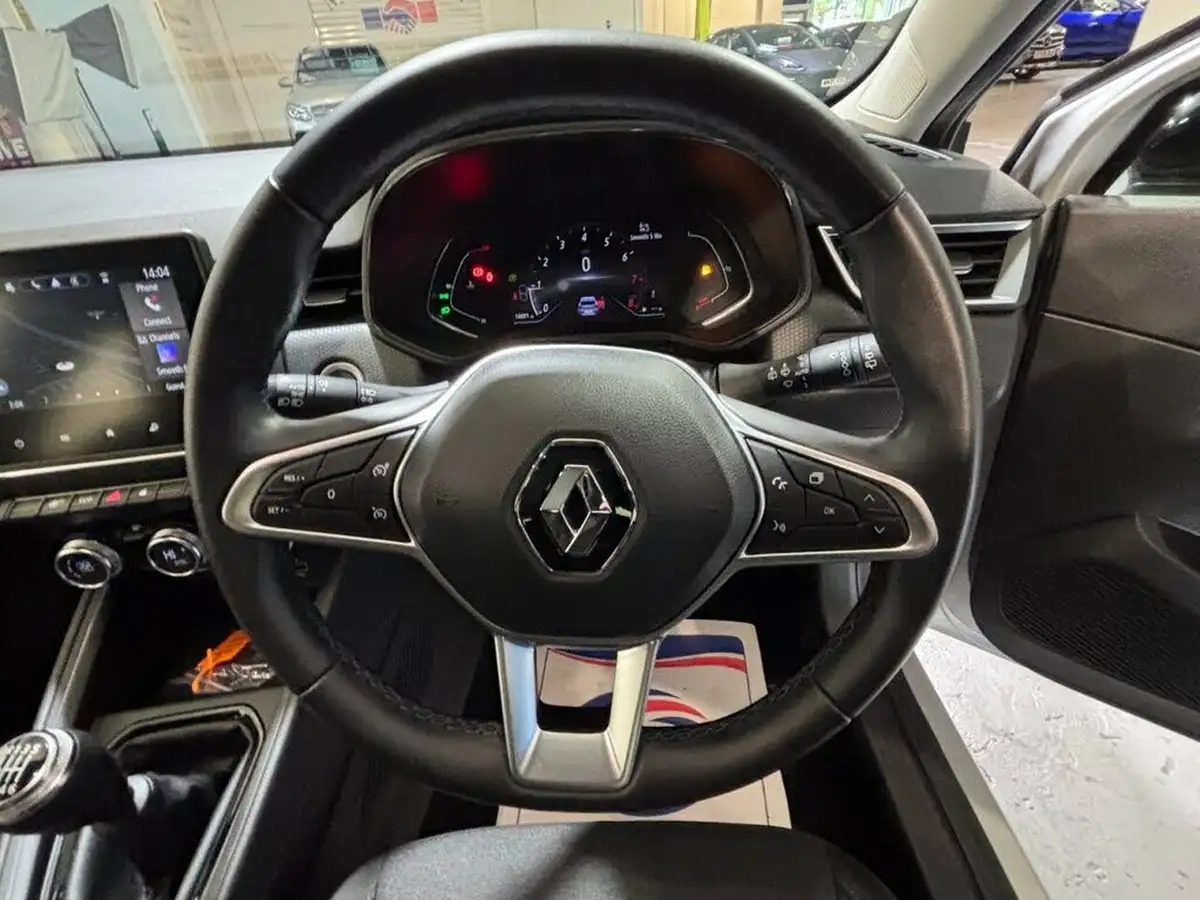 2023-renault-clio-10-tce-evolution-big-19