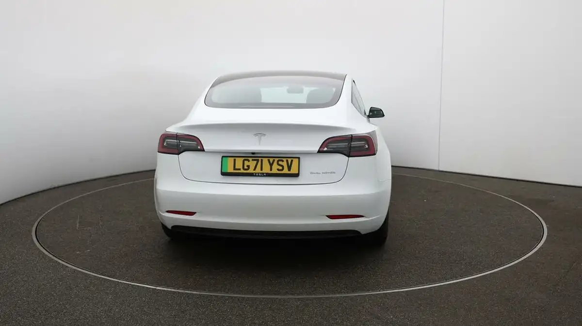 2021-tesla-model-3-e-long-range-awd-big-56