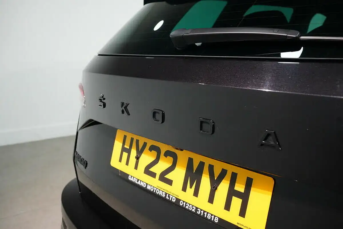 2022-skoda-karoq-15-tsi-sportline-dsg-big-13