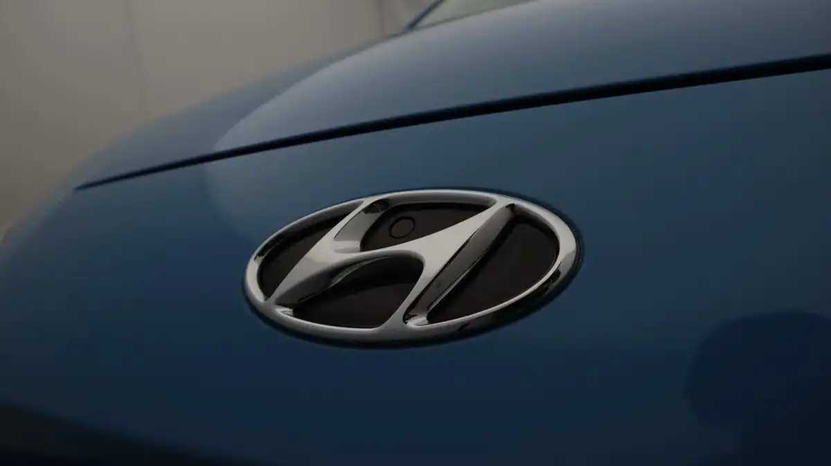2022-hyundai-kona-e-premium-204ps-64kwh-7kw-obc-big-20