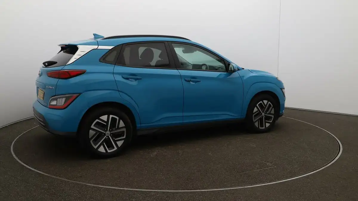 2021-hyundai-kona-e-ultimate-big-55