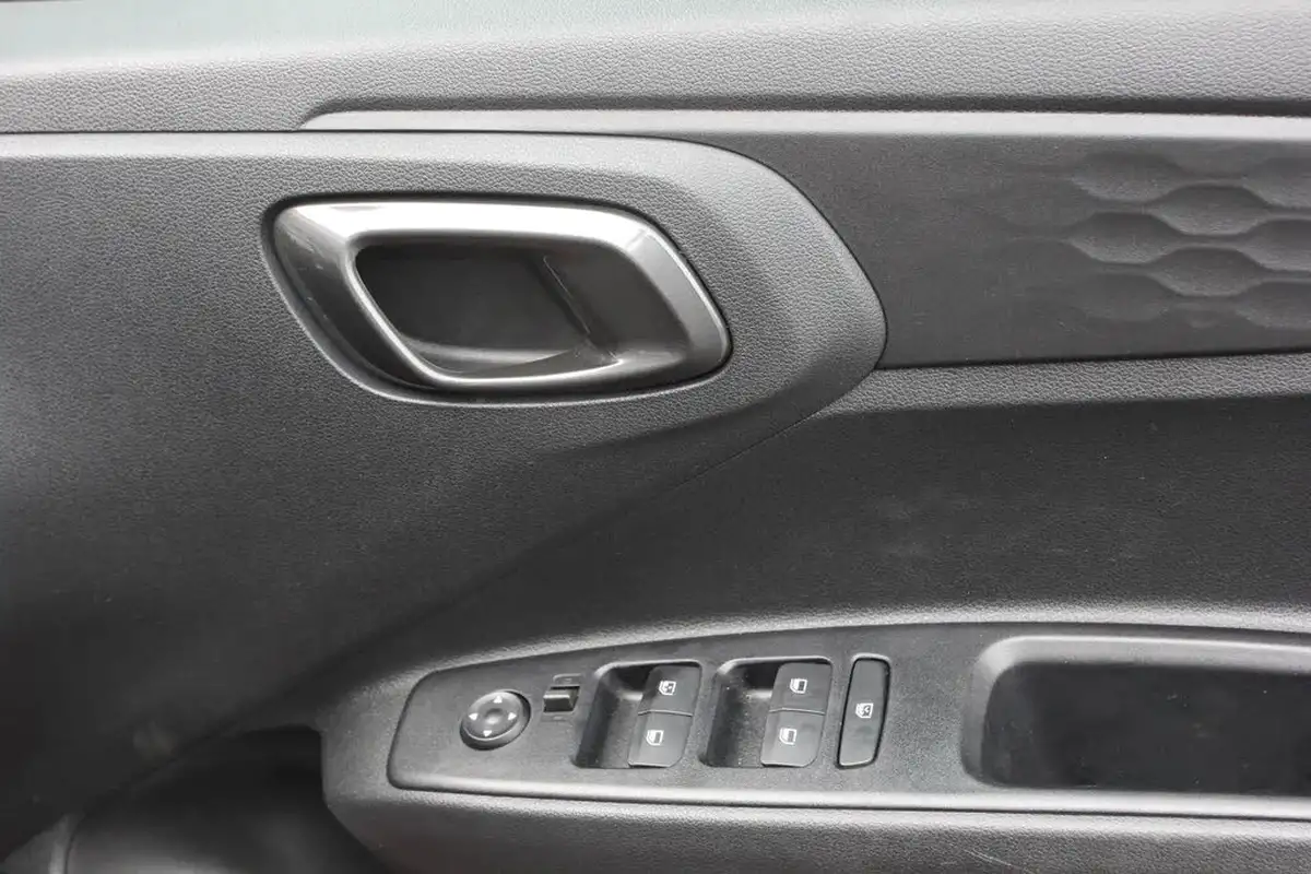 2024-hyundai-i10-10-advance-63ps-auto-big-17