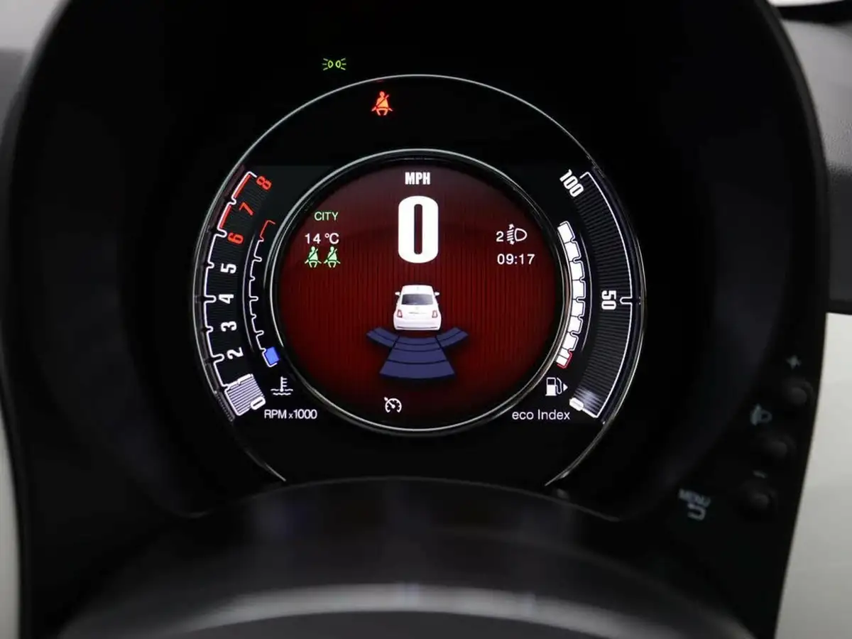 2024-fiat-500-10-top-big-27