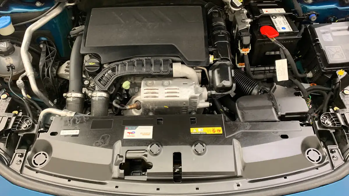 2024-peugeot-308-12-puretech-gt-130ps-ss-eat8-big-20