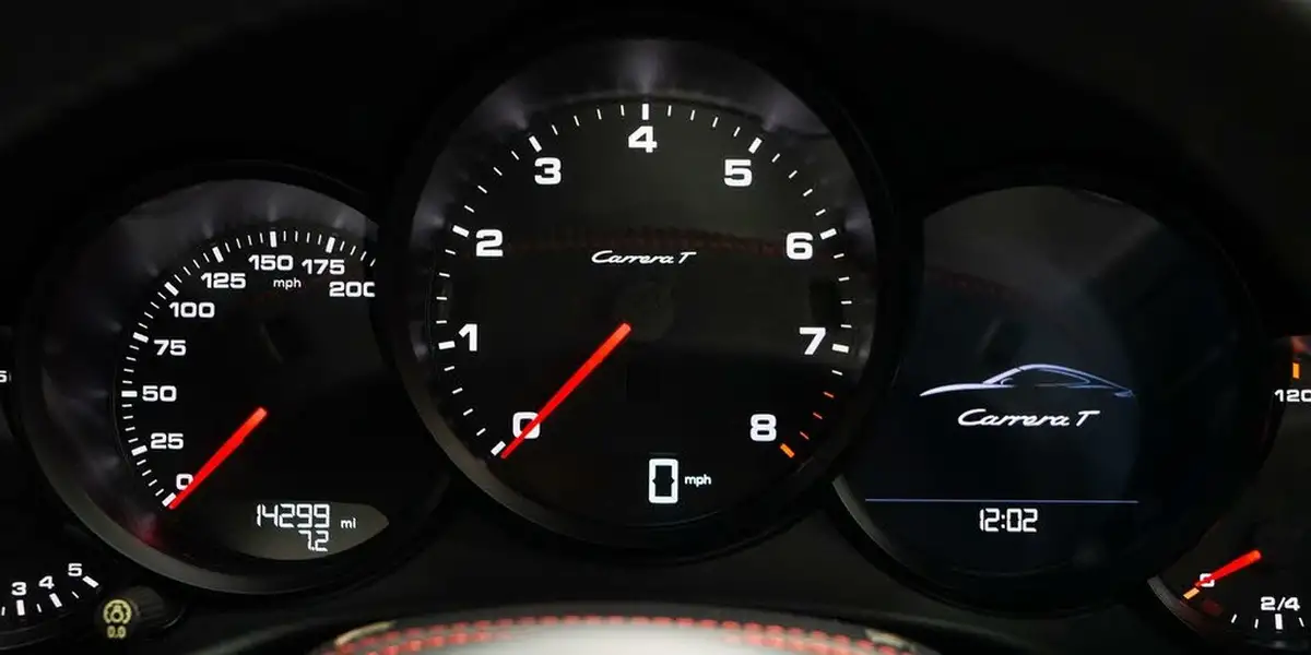 2018-porsche-911-30-carrera-t-big-34