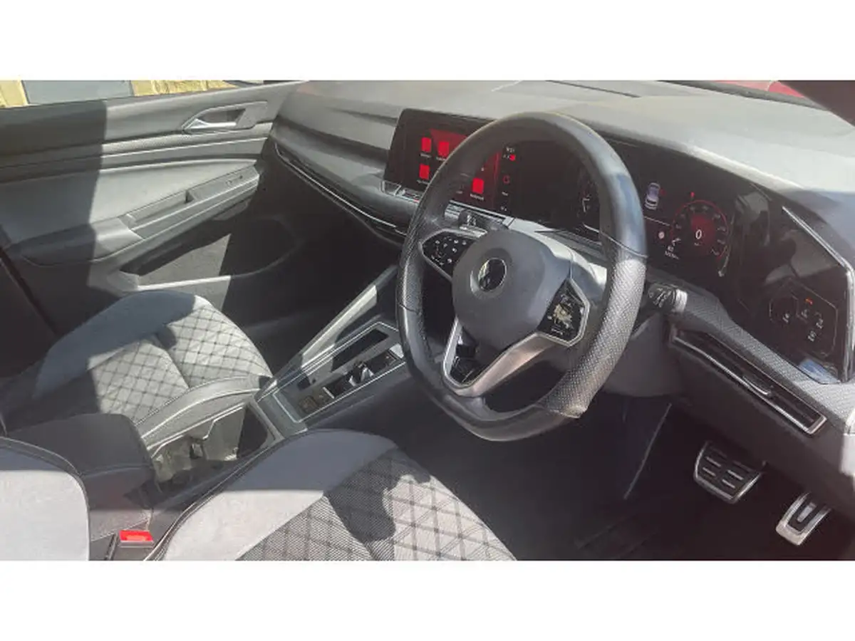 2022-volkswagen-golf-15-etsi-r-line-150ps-hatchback-big-14