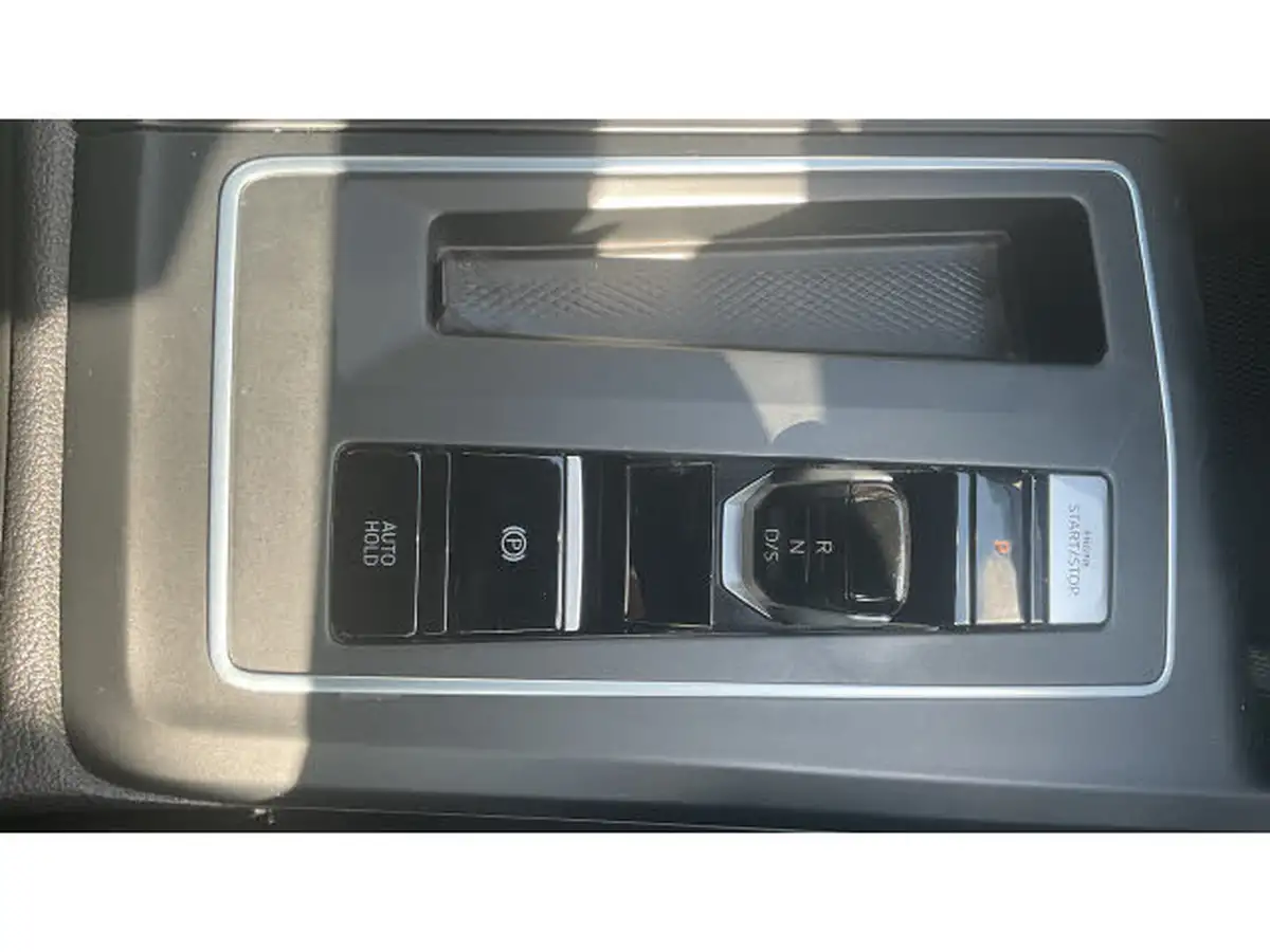 2022-volkswagen-golf-15-etsi-r-line-150ps-hatchback-big-38