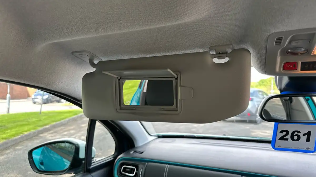 2022-citroen-c3-12-puretech-shine-plus-110ps-ss-eat6-big-35
