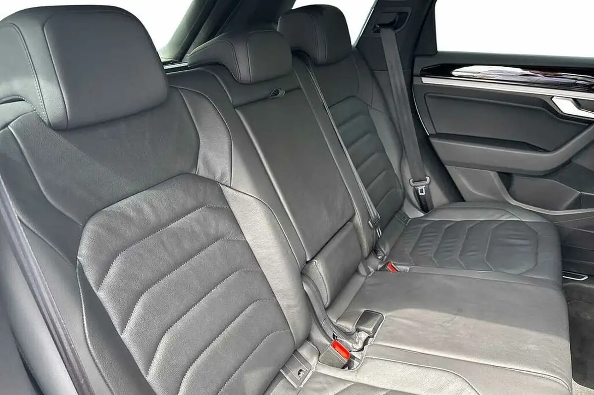 2019-volkswagen-touareg-30tsi-r-line-big-7