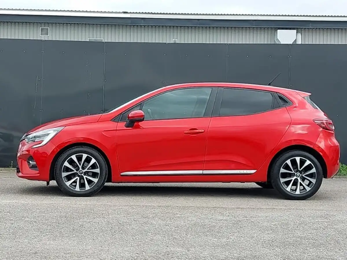 2020-renault-clio-10-sce-iconic-75bhp-big-3