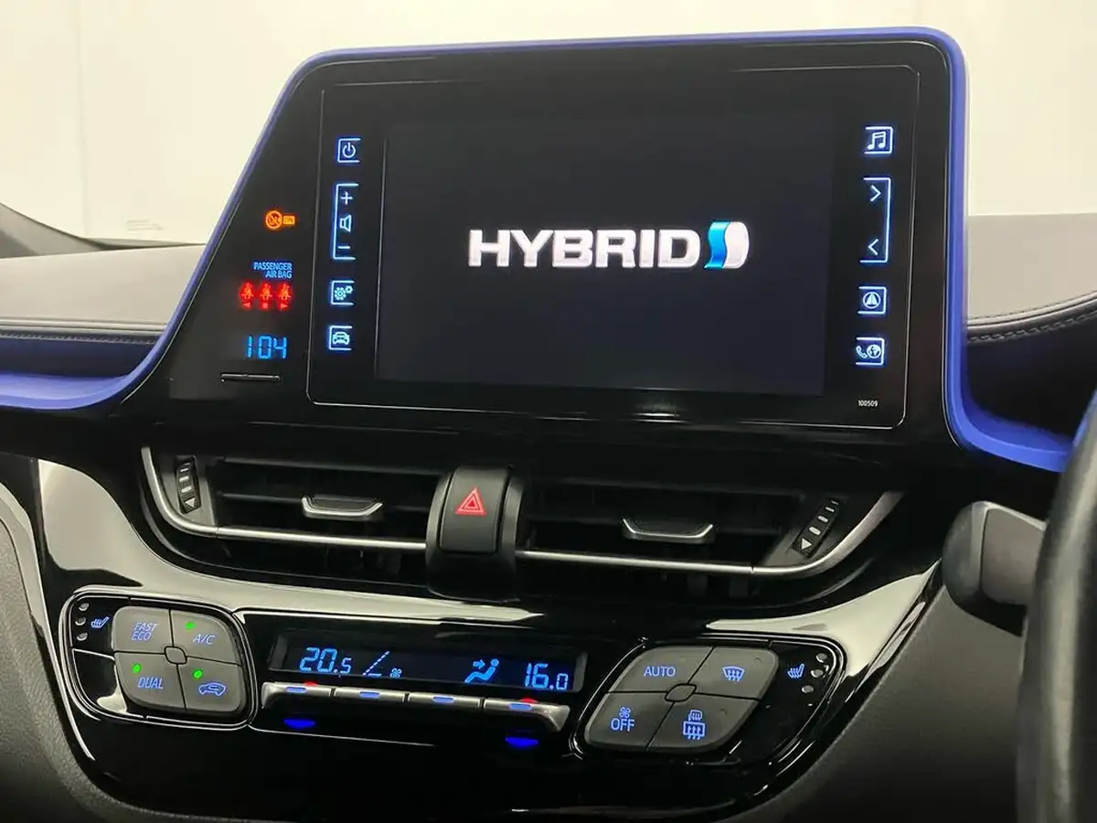 2017-toyota-c-hr-18-vvt-i-dynamic-big-31