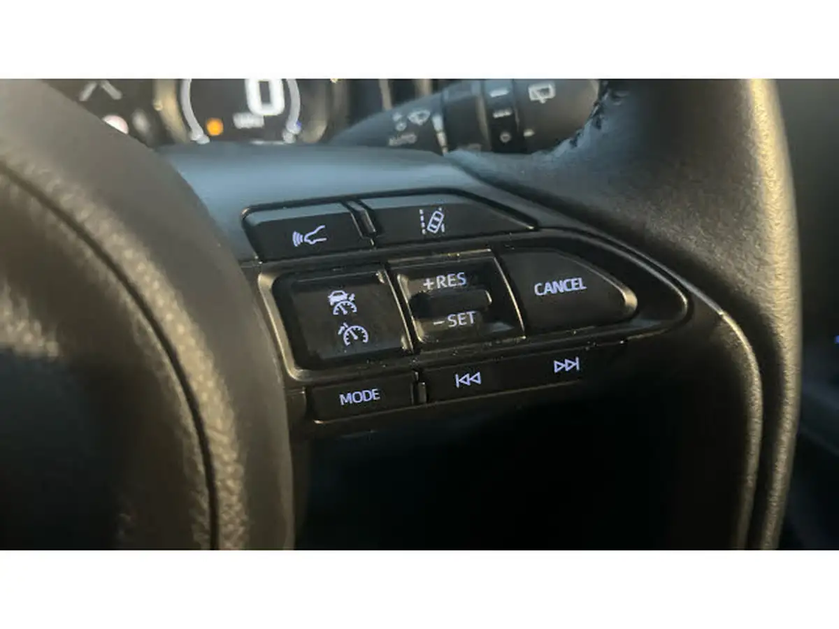 2022-toyota-yaris-cross-15-vvt-i-excel-city-packpan-roof-big-20