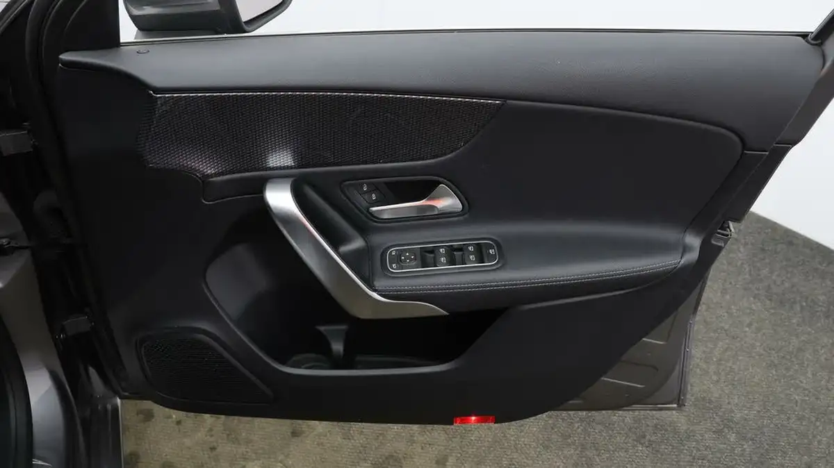 2019-mercedes-benz-a-class-13-a180-sport-hatchback-5d-1332cc-big-14