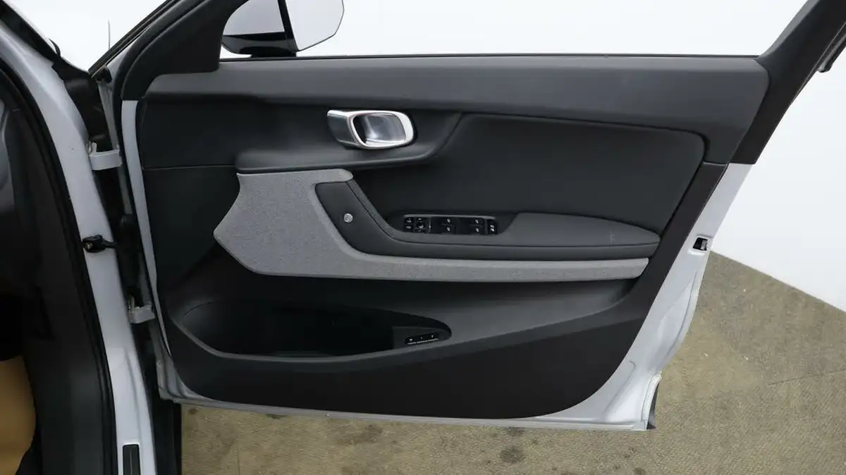 2021-polestar-polestar-2-e-ps2-300kw-longe-dual-plus-pilot-hatchback-big-14