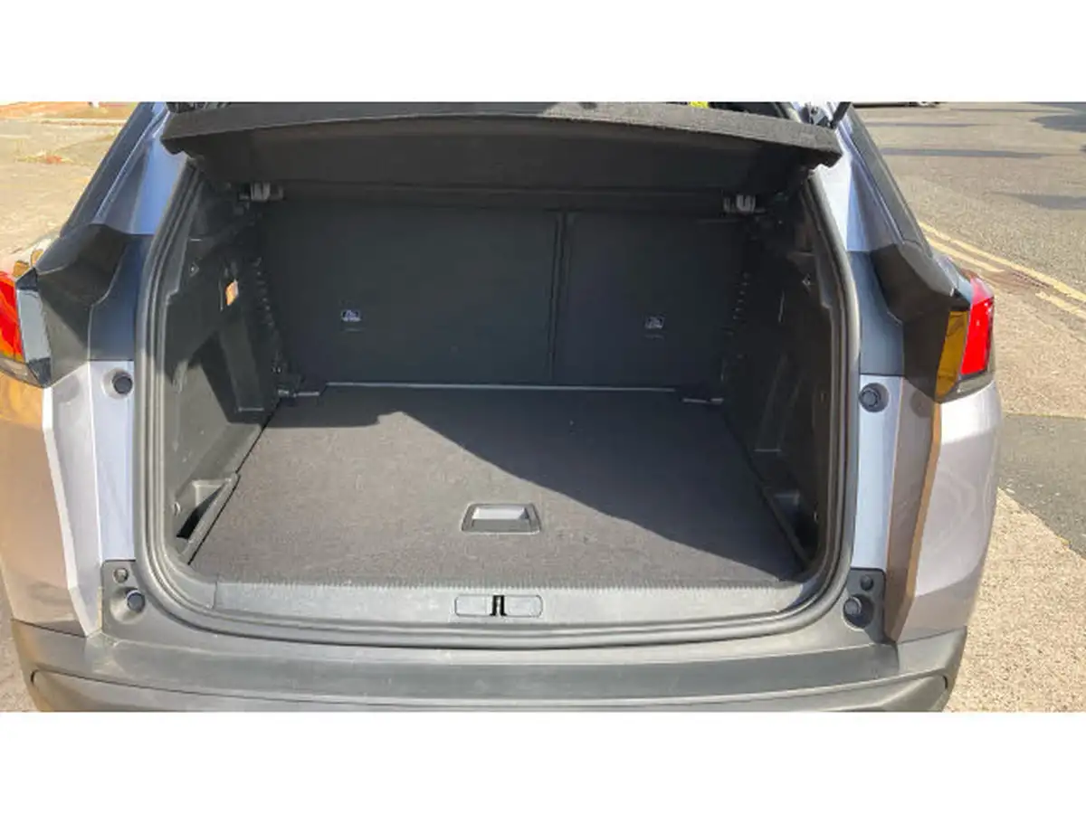 2023-peugeot-3008-suv-12-puretech-active-premium-eat8-big-3