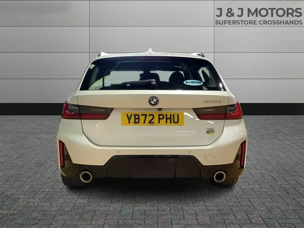 2022-bmw-3-series-20-330e-m-sport-touring-5d-big-3