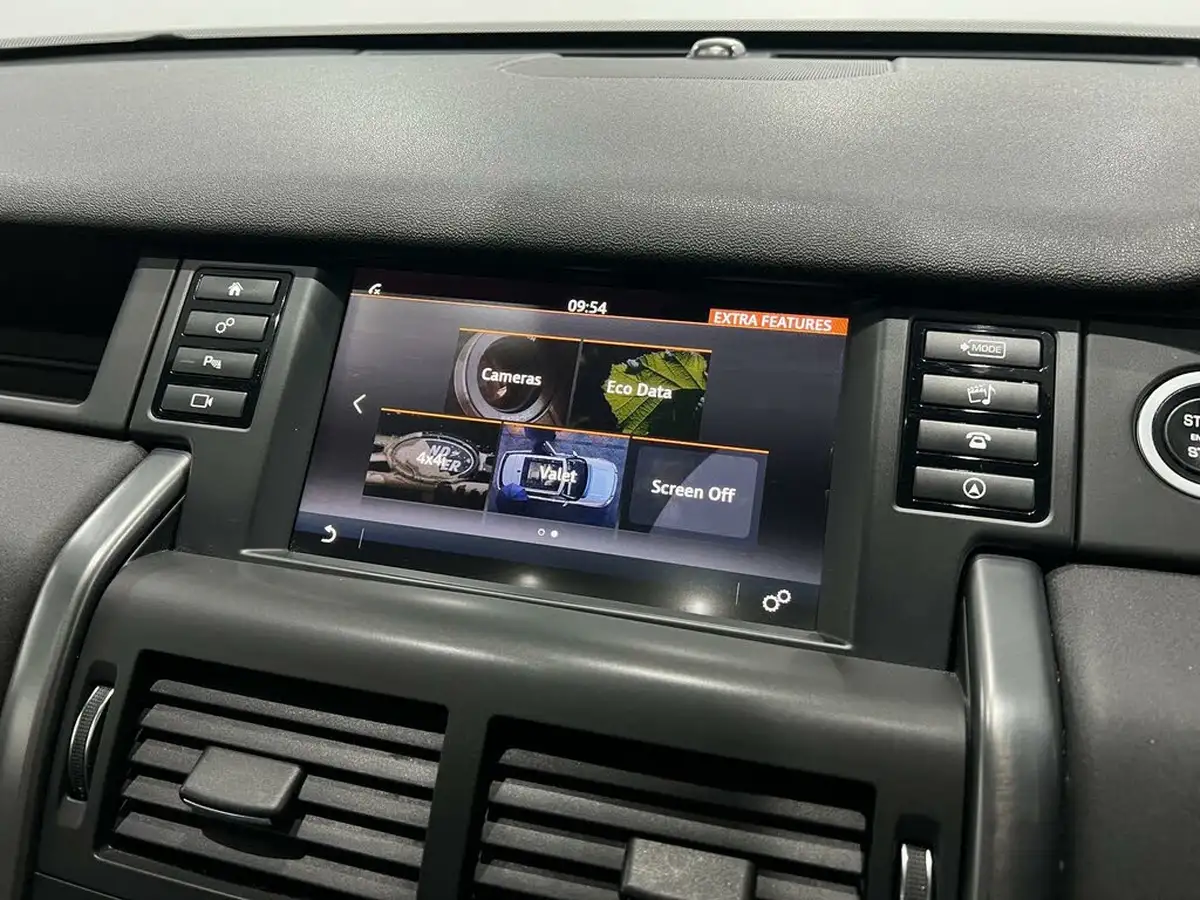 2019-land-rover-discovery-sport-20td4-landmark-big-38