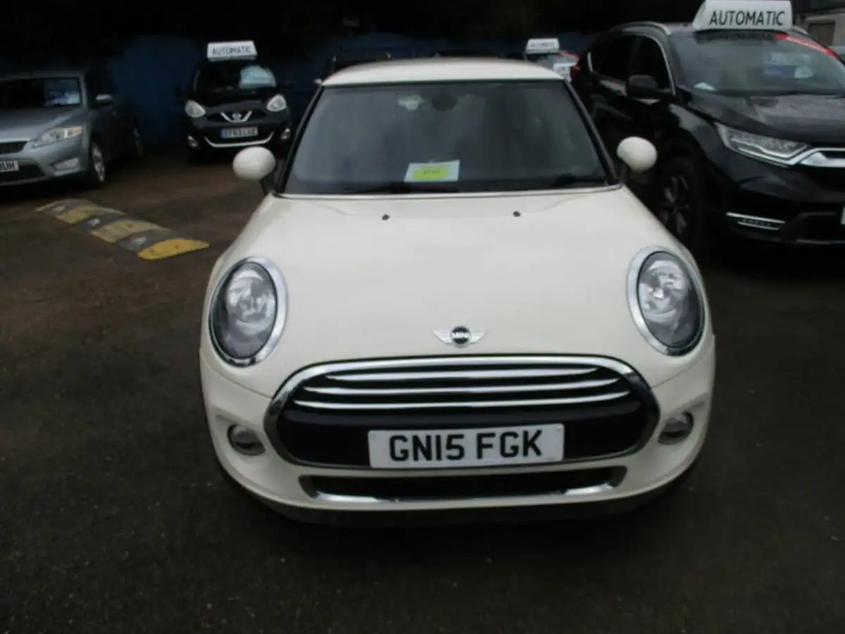 2015-mini-cooper-15td-cooper-d-114bhp-3d-big-2