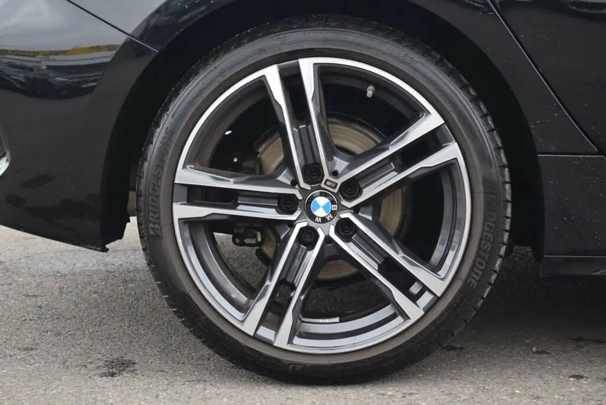 2022-bmw-1-series-15-118i-m-sport-lcp-dct-big-16