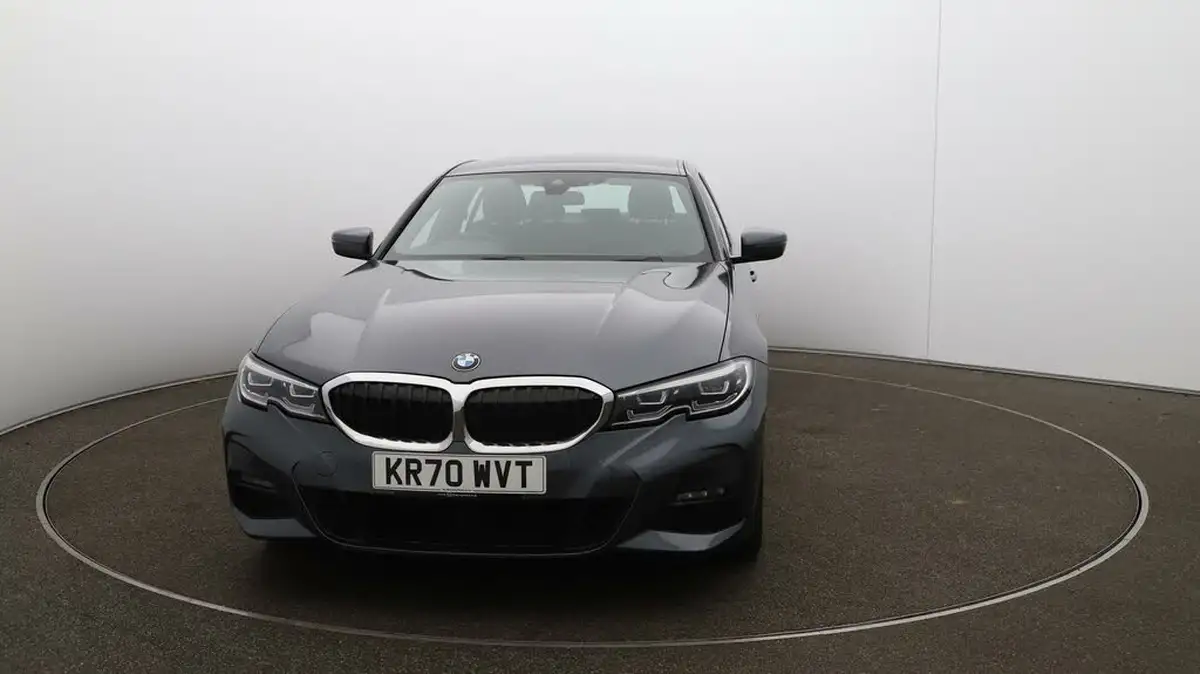 2020-bmw-3-series-20-330e-m-sport-saloon-4d-big-38