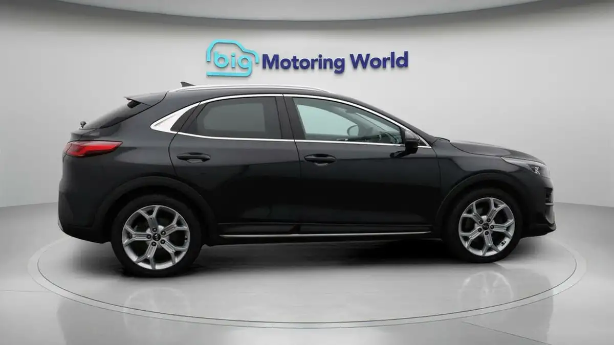 2020-kia-xceed-10-t-gdi-3-big-8