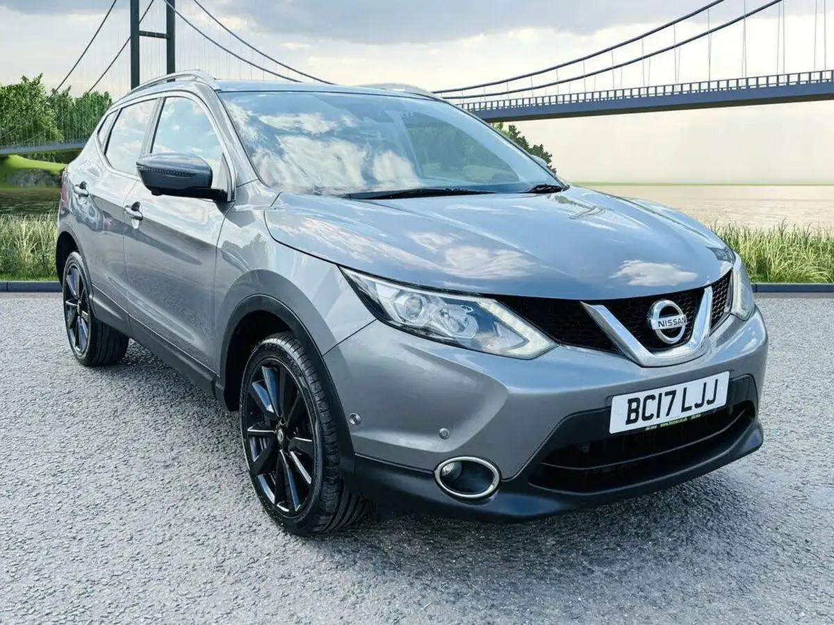 2017-nissan-qashqai-15dci-tekna-big-0