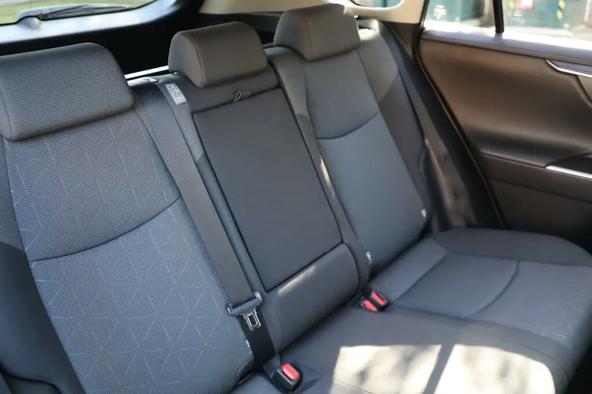 2021-toyota-rav4-25-vvt-i-design-219bhp-big-20