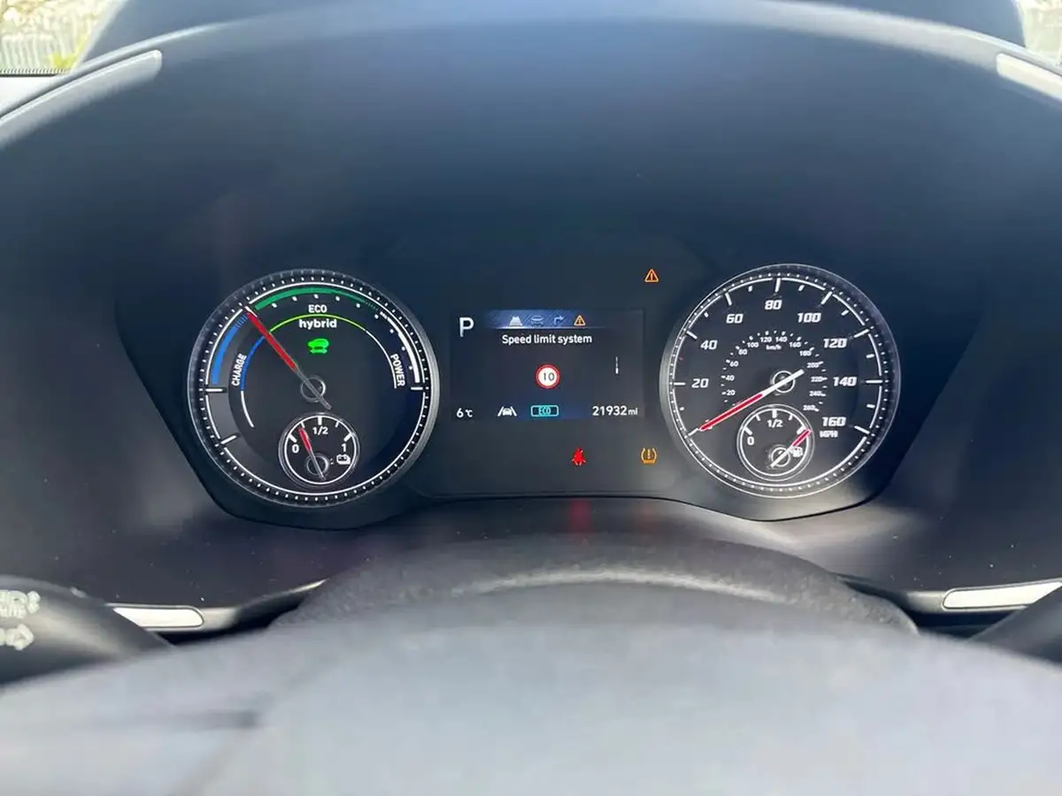 2023-hyundai-santa-fe-16-t-gdi-premium-230ps-2wd-hev-big-10