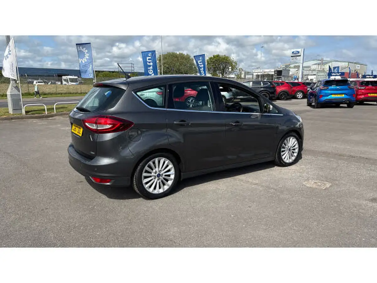 2017-ford-c-max-10t-titanium-125ps-big-42