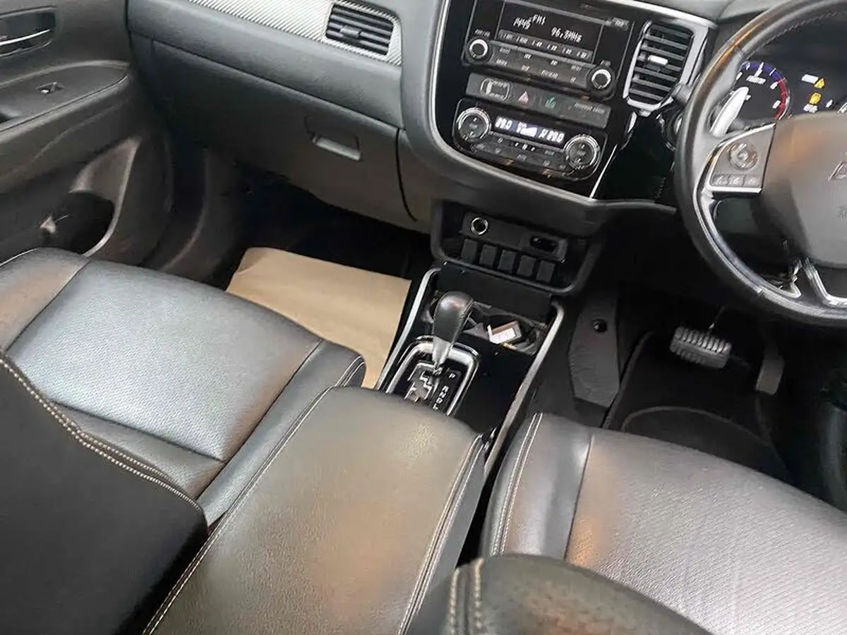 2018-mitsubishi-outlander-22di-d-3-auto-big-33