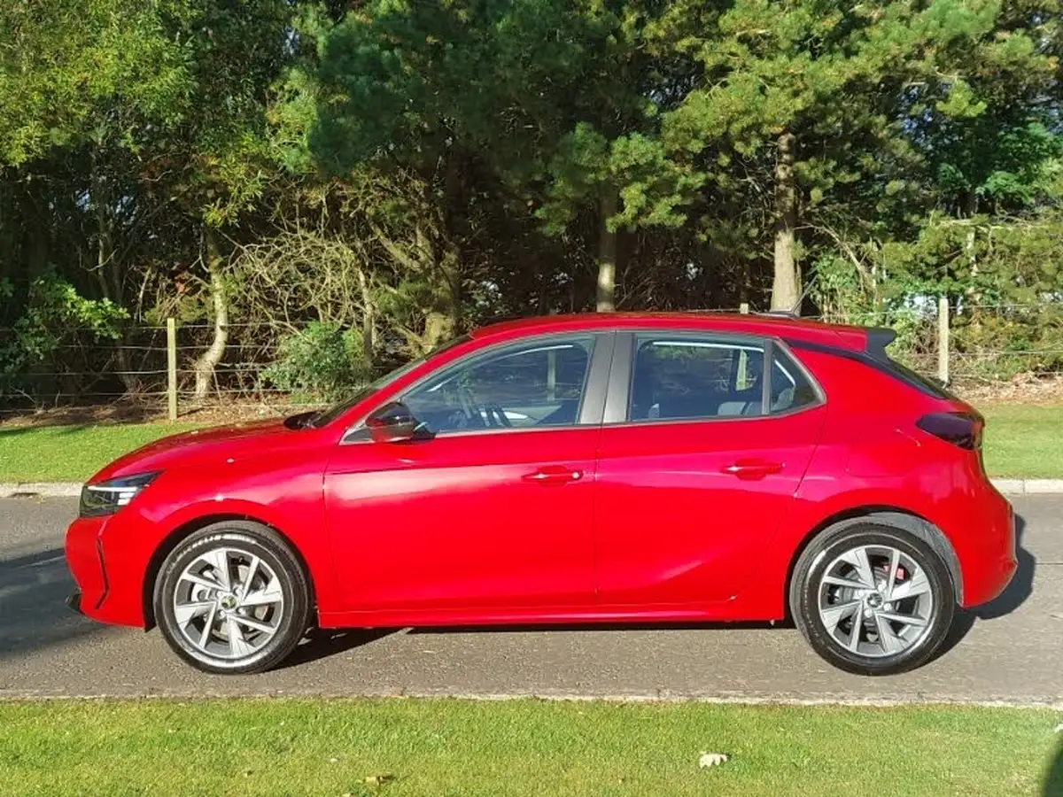 2024-vauxhall-corsa-12-turbo-design-big-3
