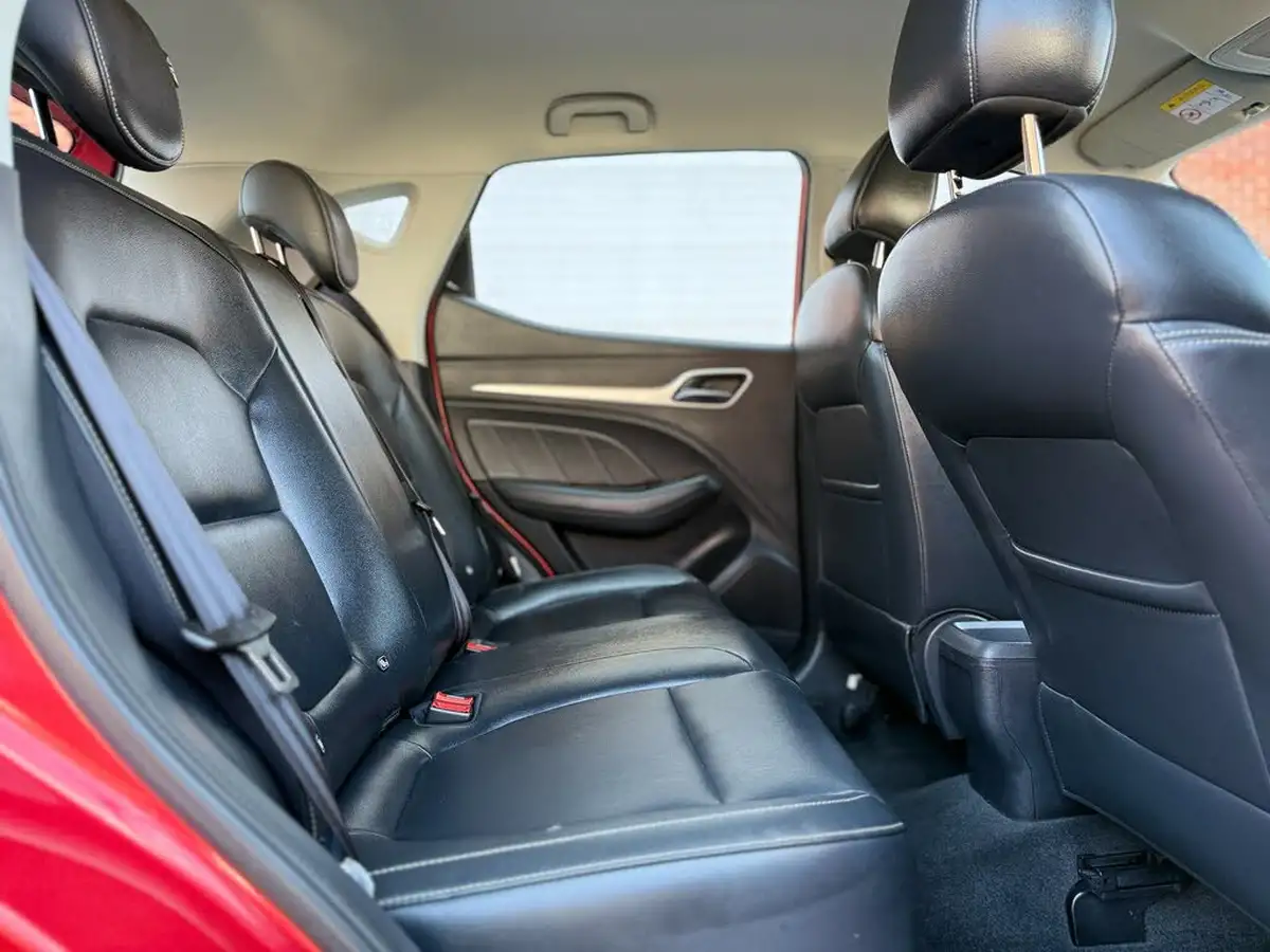 2018-mg-zs-suv-15-vti-tech-exclusive-big-13