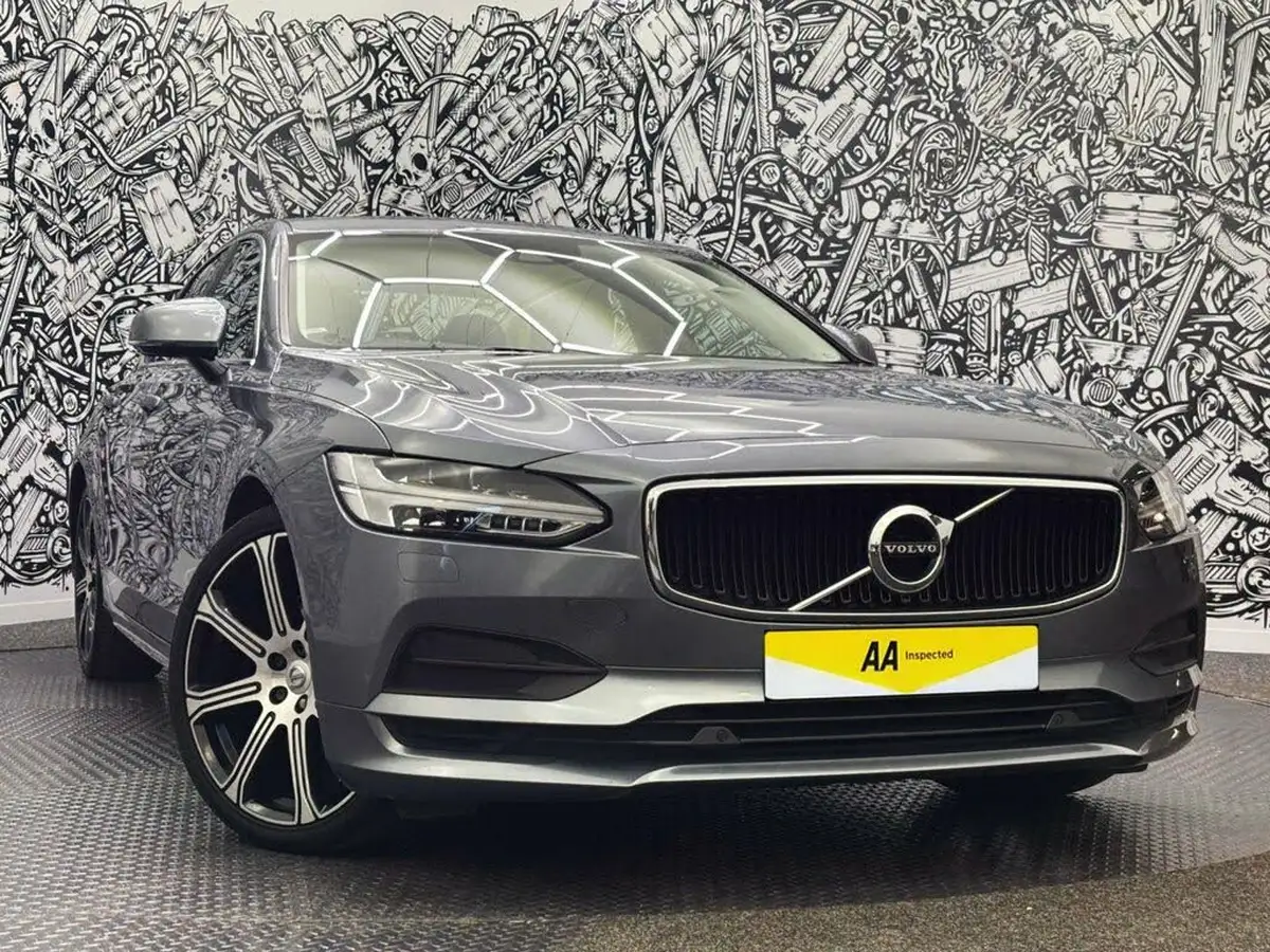 2018-volvo-s90-20td-d4-momentum-big-3