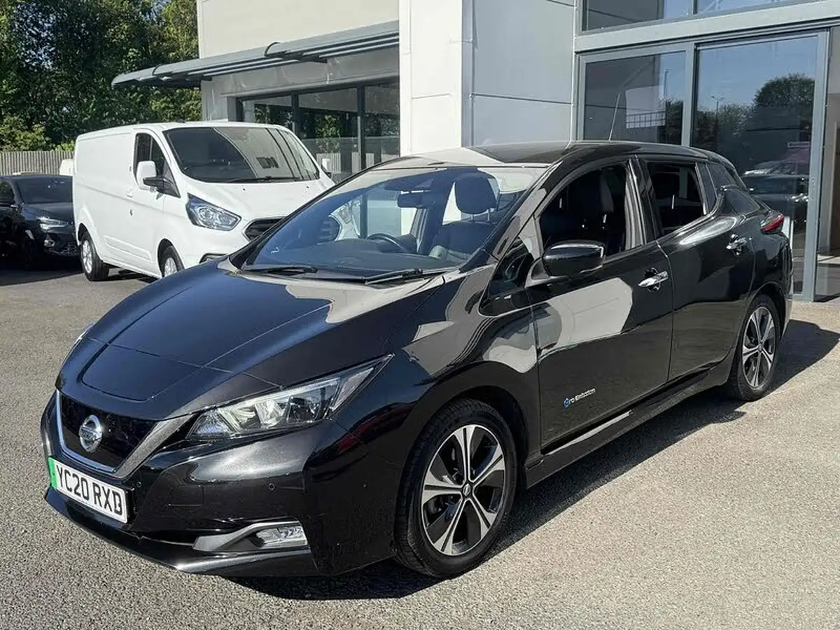 2020-nissan-leaf-e-n-connecta-big-44