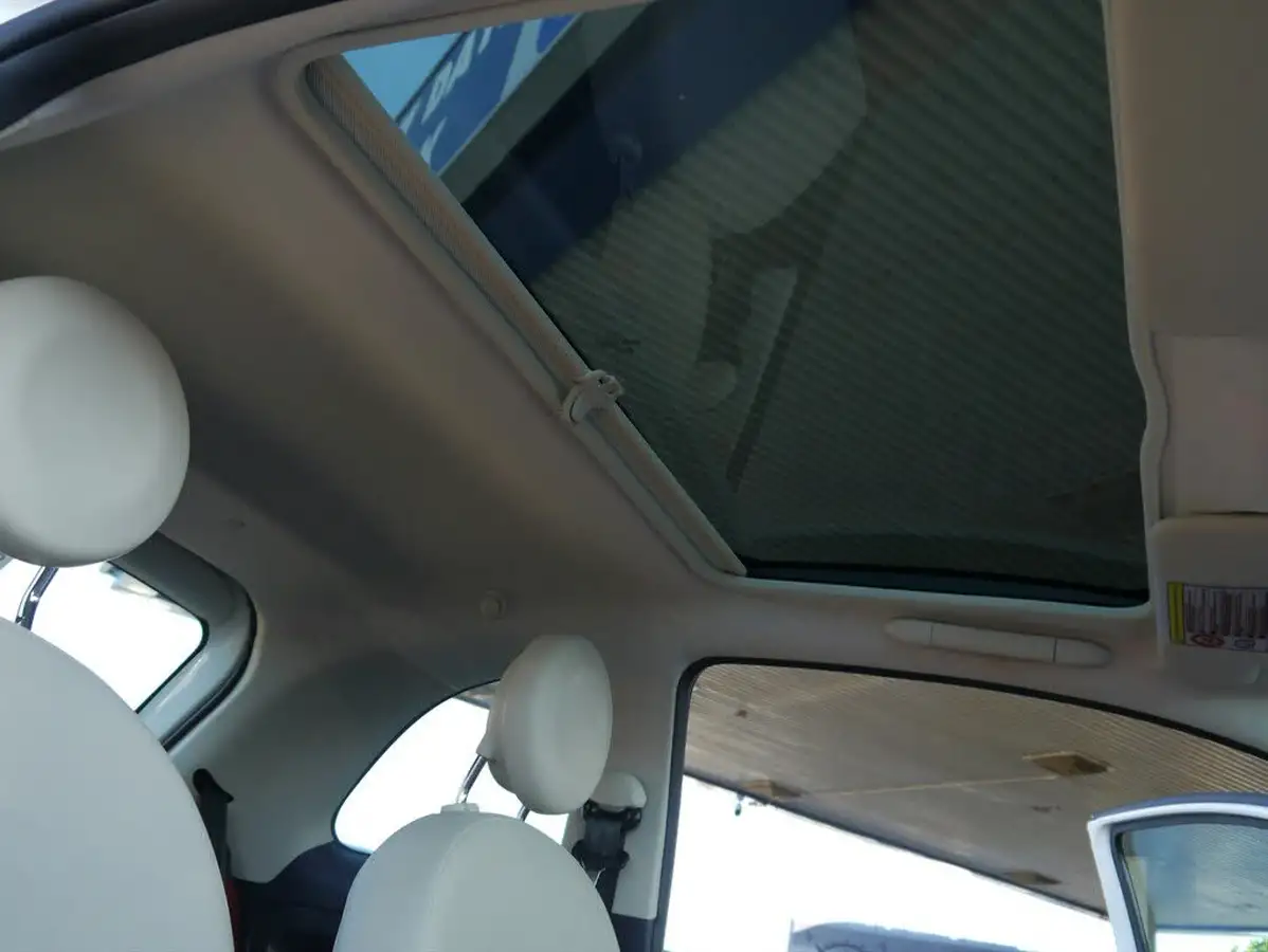 2014-fiat-500-12-lounge-big-7