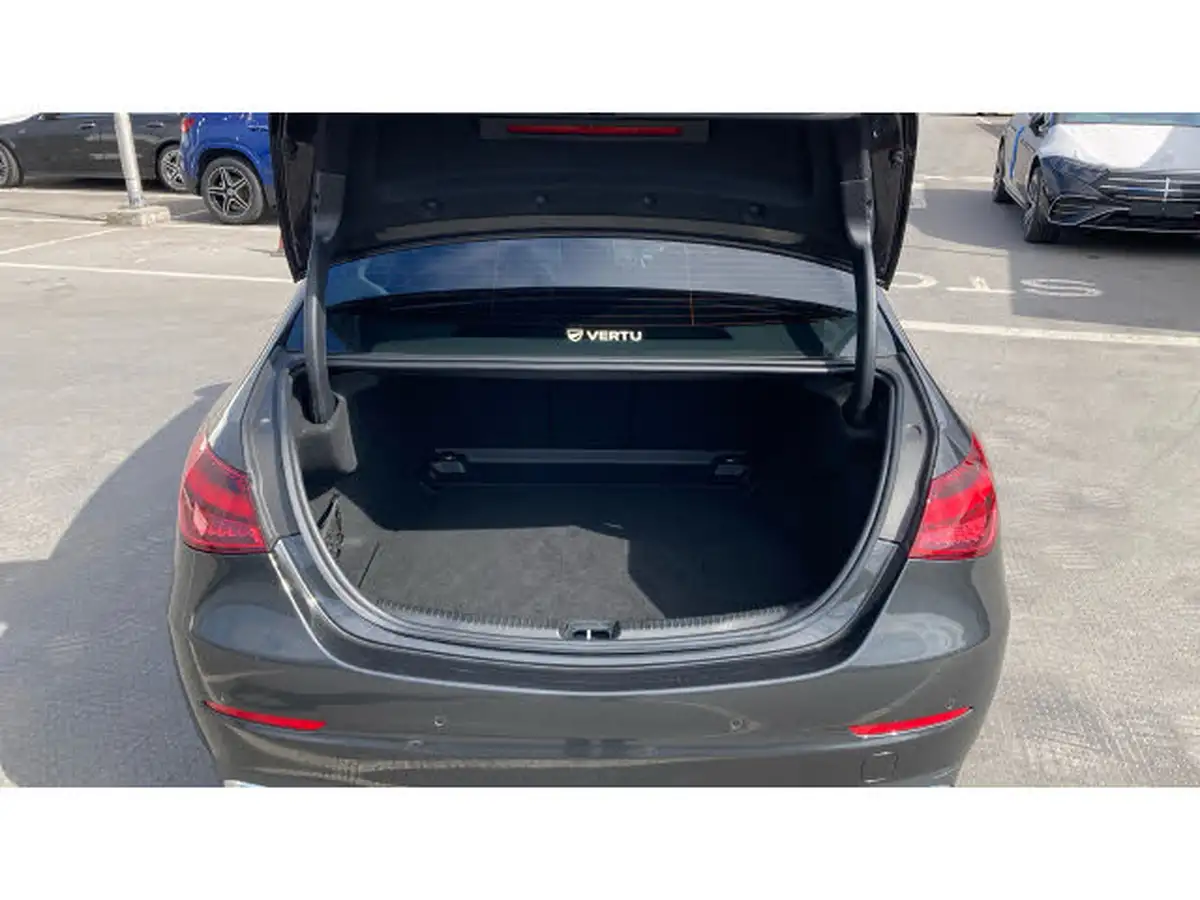 2022-mercedes-benz-c-class-15-c200-sport-204ps-saloon-4d-1496cc-big-3